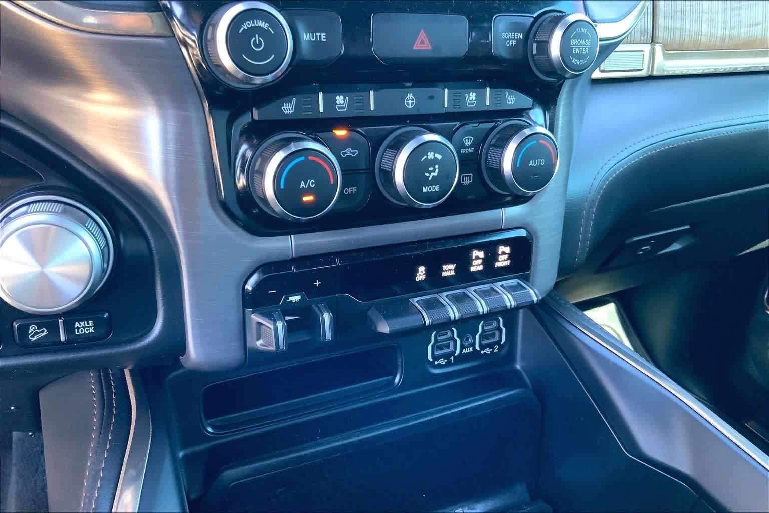 Used 2021 RAM 1500 Limited w/ Off Road Group AWD/4WD image 30