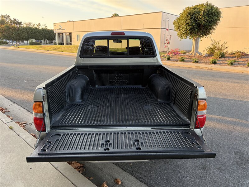 Used 2003 Toyota Tacoma PreRunner w/ Pwr Pkg w/ Mirrors RWD image 6