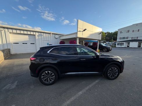 Used 2025 Buick Envision Preferred AWD/4WD image 6