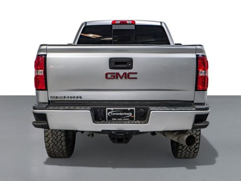 Used 2017 GMC Sierra 2500 Denali w/ Duramax Plus Package image 7