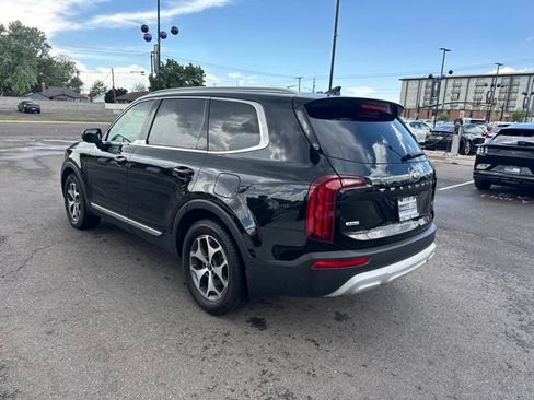 Used 2020 Kia Telluride EX AWD/4WD image 4