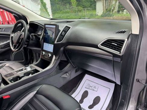 Used 2024 Ford Edge SEL w/ Cargo Accessory Package AWD/4WD image 27