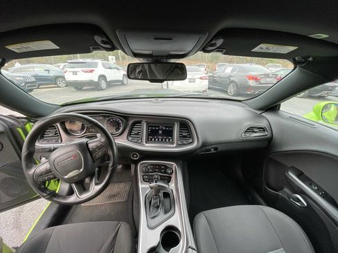 Used 2019 Dodge Challenger GT image 14