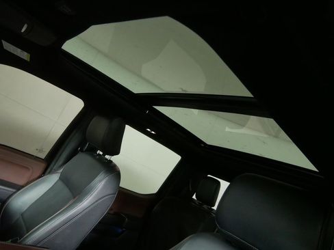 Used 2023 Ford F150 Lariat w/ Equipment Group 502A High image 10