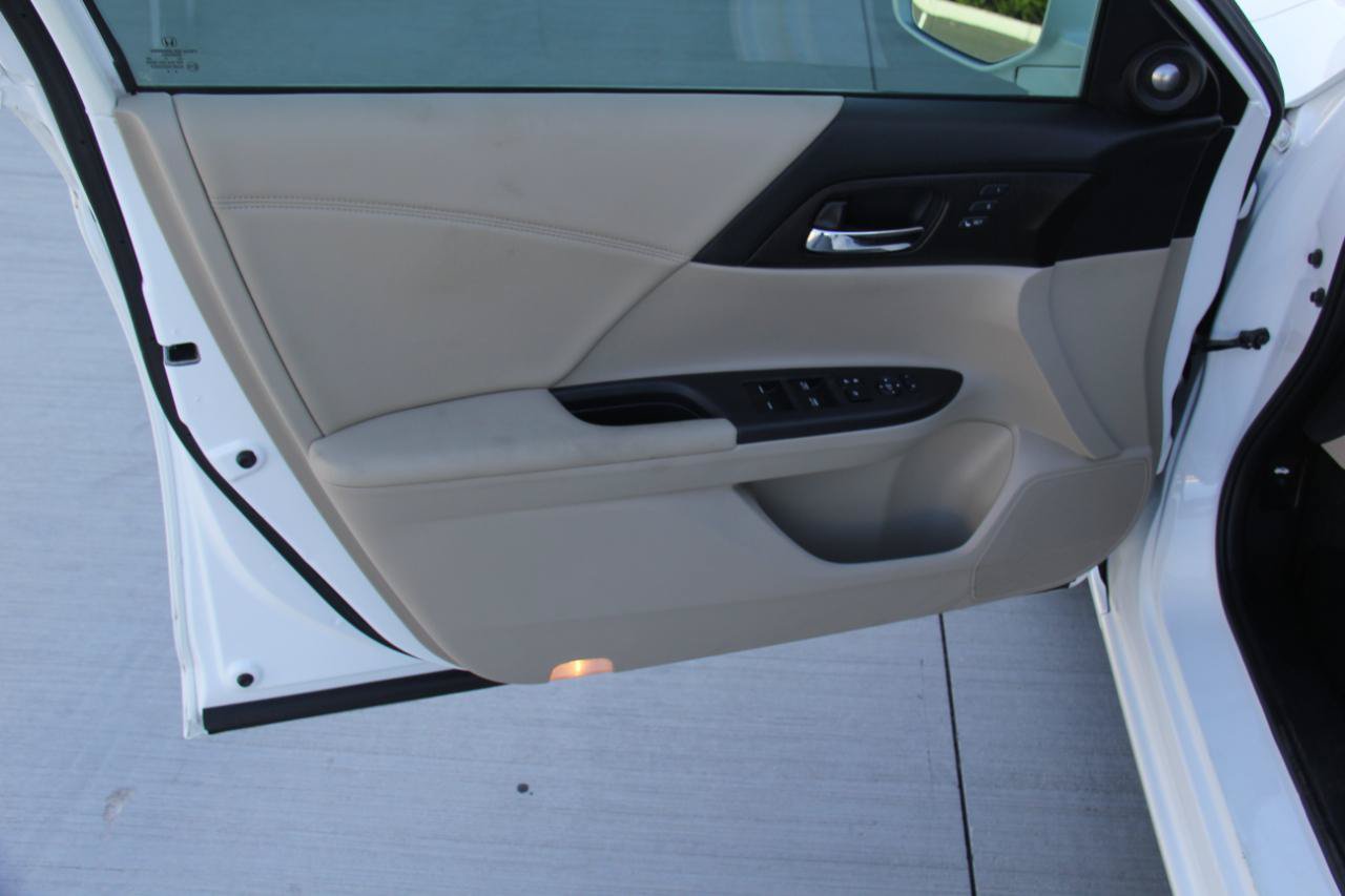 Used 2014 Honda Accord EX-L image 23