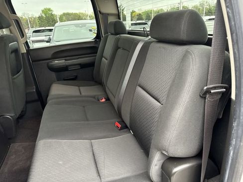 Used 2012 Chevrolet Silverado 2500 LT w/ Interior Plus Package AWD/4WD image 21