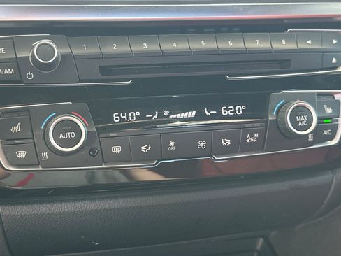 Used 2018 BMW 340i Sedan w/ Executive Package RWD image 26