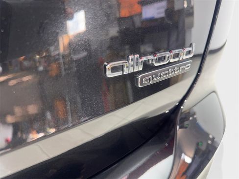 Used 2021 Audi A6 3.0T allroad Premium Plus w/ Executive Package image 23