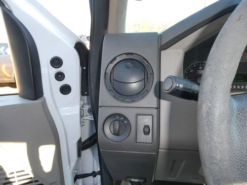 Used 2010 Ford F350 XL image 16