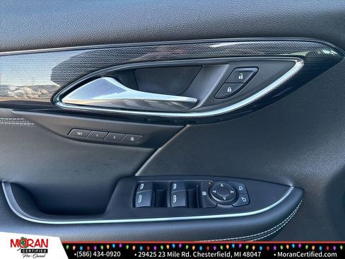 Used 2022 Buick Envision Essence w/ Safety Package image 11