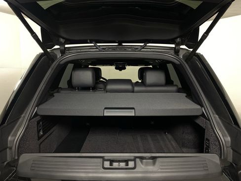 Used 2022 Land Rover Range Rover P525 Westminster Edition image 25