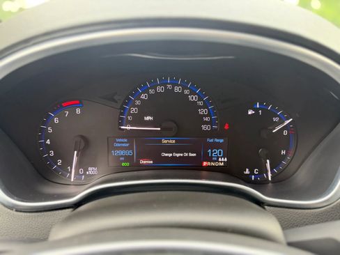 Used 2015 Cadillac SRX Luxury w/ Driver Awareness Package FWD image 25