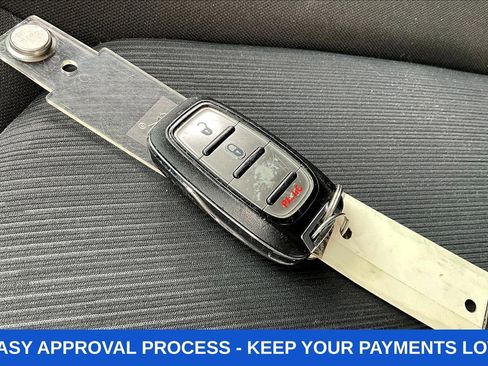 Used 2020 Chrysler Voyager LX FWD image 42