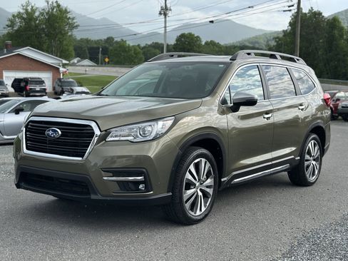 Used 2022 Subaru Ascent Touring AWD/4WD image 7