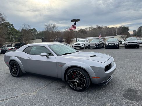 Used 2017 Dodge Challenger R/T w/ Sound Group image 7