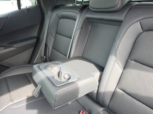 New 2026 Chevrolet Equinox LT image 22