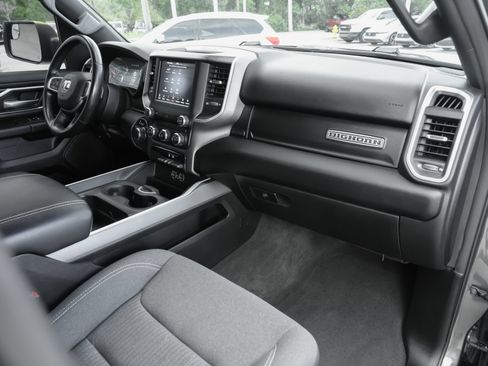Used 2021 RAM 1500 Big Horn RWD image 42