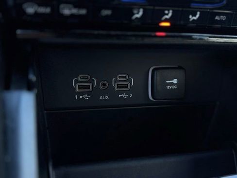 Used 2022 Jeep Grand Cherokee Altitude image 28