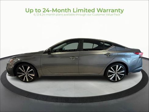Used 2021 Nissan Altima 2.5 SR FWD image 4