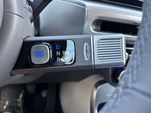 New 2026 Hyundai Ioniq 9 SEL image 16