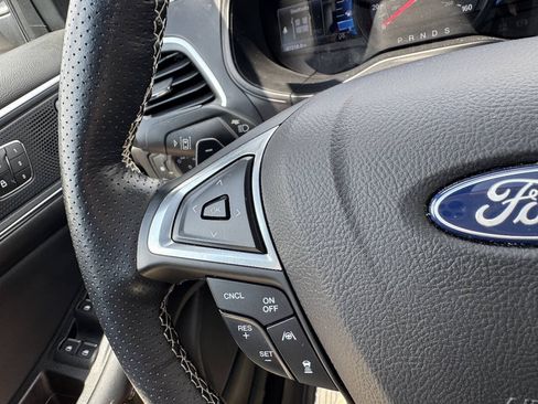 Certified 2022 Ford Edge ST w/ Equipment Group 401A AWD/4WD image 17