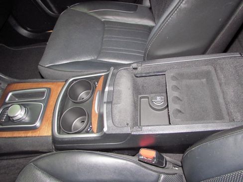 Used 2018 Chrysler 300 C w/ Sun, Sound & Nav Package image 20