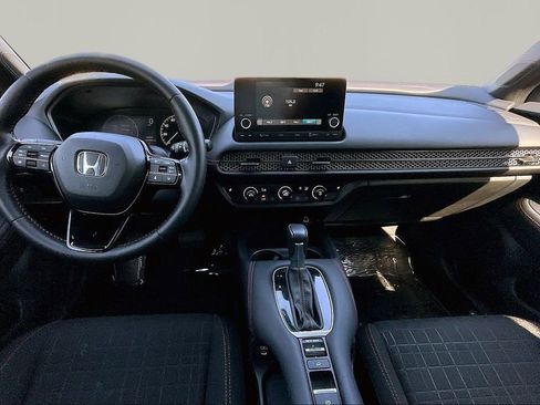 Used 2025 Honda HR-V Sport image 7