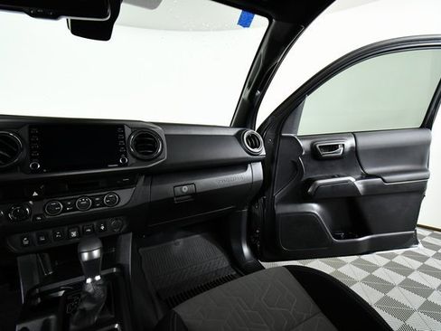 Used 2023 Toyota Tacoma TRD Sport image 20