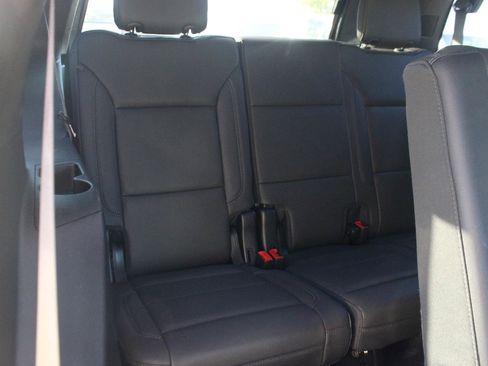 Used 2025 Chevrolet Tahoe Z71 image 37