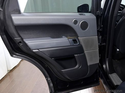 Used 2014 Land Rover Range Rover Sport HSE AWD/4WD image 29