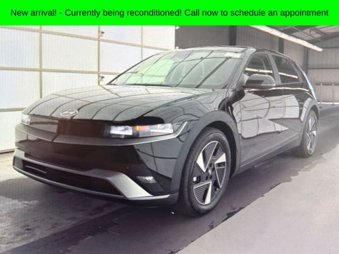 Used 2026 Hyundai Ioniq 5 SEL image 1