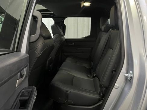 Certified 2024 Toyota Tacoma TRD Sport w/ TRD Sport Premium Package AWD/4WD image 11