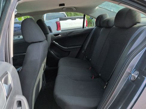 Used 2015 Volkswagen Jetta S FWD image 13
