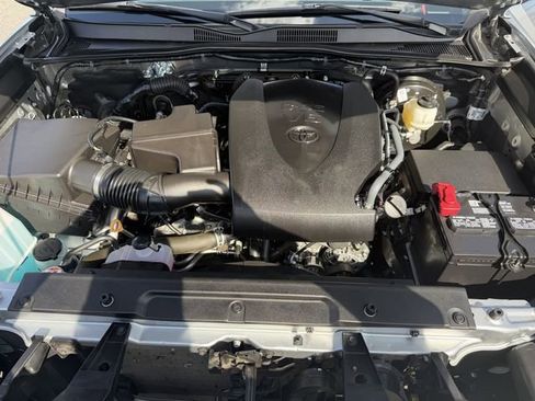 Used 2023 Toyota Tacoma TRD Sport w/ TRD Premium Sport Package AWD/4WD image 22