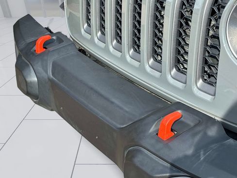 Used 2022 Jeep Gladiator Mojave w/ LED Lighting Group AWD/4WD image 16