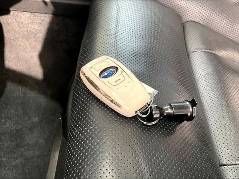 Used 2023 Subaru Outback Touring XT AWD/4WD image 15