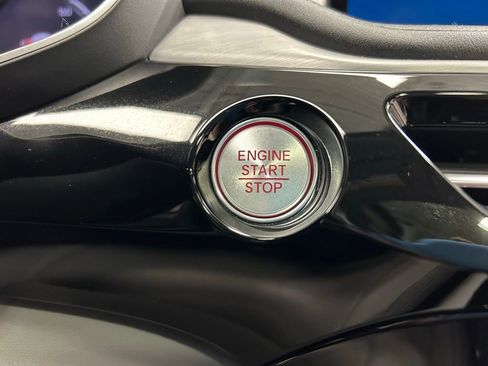 Used 2024 Acura MDX SH-AWD w/ Technology Package image 19