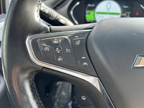 Used 2020 Chevrolet Bolt LT image 16