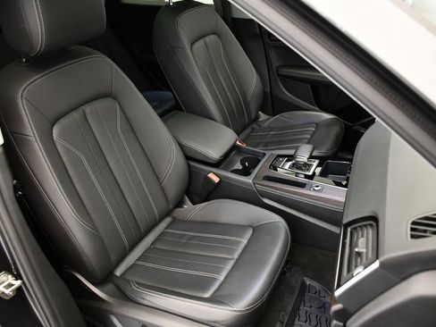 Certified 2023 Audi Q5 2.0T Premium Plus w/ Premium Plus Package image 49