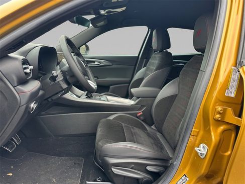 New 2024 Dodge Hornet GT image 12