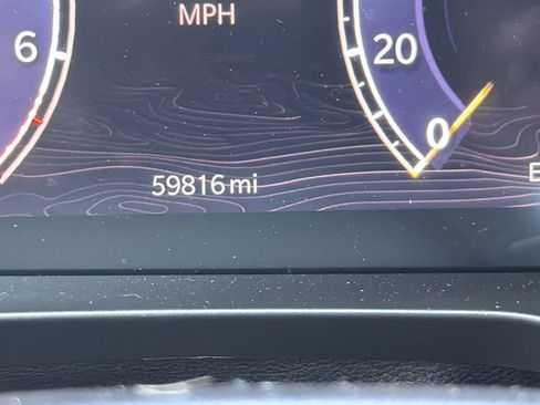 Used 2022 Jeep Grand Cherokee Limited w/ Luxury Tech Group II RWD image 31
