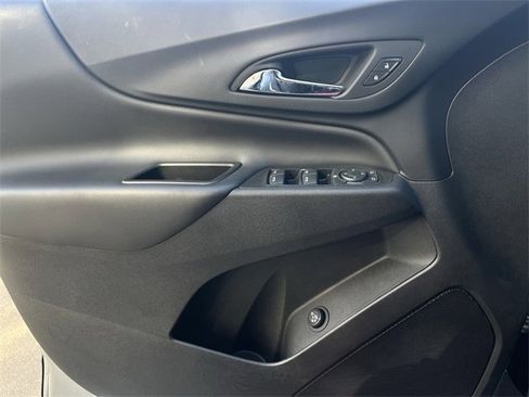 Used 2024 Chevrolet Equinox LT w/ LPO, Floor Liner Package image 26