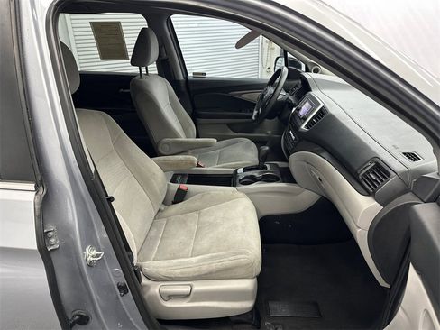 Used 2018 Honda Pilot LX image 13