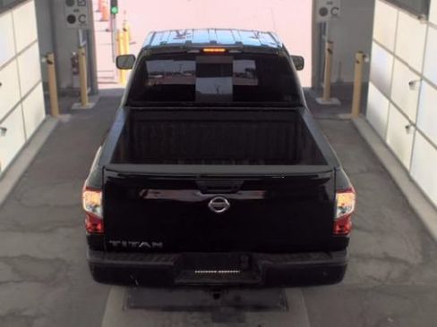 Used 2018 Nissan Titan S w/ S Utility Package RWD image 4