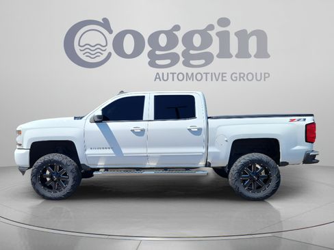 Used 2017 Chevrolet Silverado 1500 LT w/ All Star Edition AWD/4WD image 2