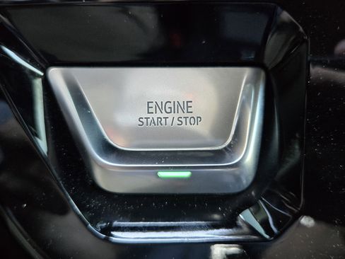 Used 2024 GMC Sierra 2500 AT4 w/ AT4 Premium Plus Package image 16