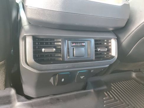 Used 2023 Ford F150 Platinum AWD/4WD image 17