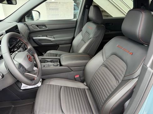 New 2026 Nissan Pathfinder Rock Creek AWD/4WD image 18