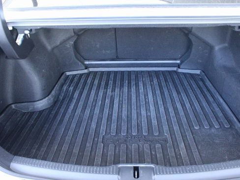 Used 2023 Toyota Crown Limited image 59