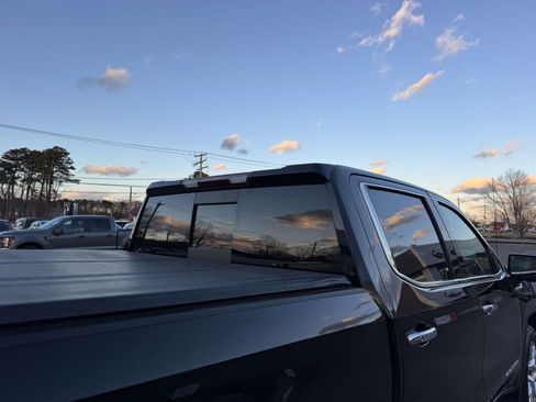 Used 2021 GMC Sierra 1500 SLT w/ SLT Premium Plus Package image 11